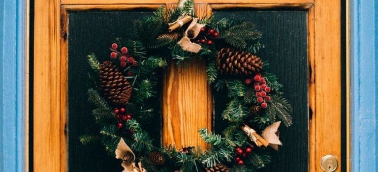 vinteum-neigbrs-how-to-have-a-happy-holiday-season-in-your-community