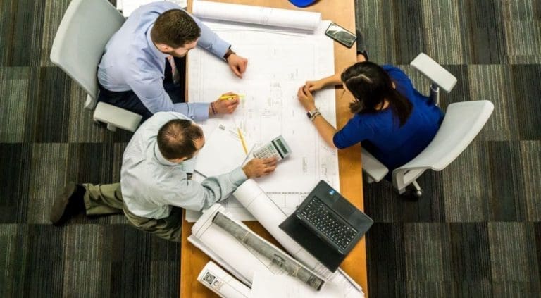 property manager work for Vinteum