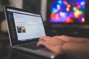 5 Reasons to Create a Property Management Blog