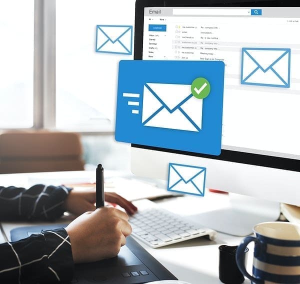 HOA-email-communication