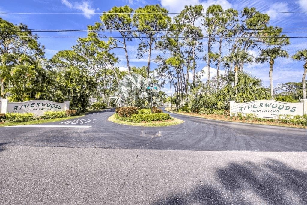 Riverwoods Plantation image