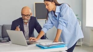 Top 5 QuickBooks Features for HOAs: Integrate It With Neigbrs Now!
